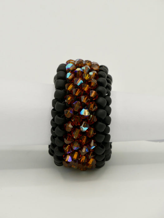 Ponytail Black Amber