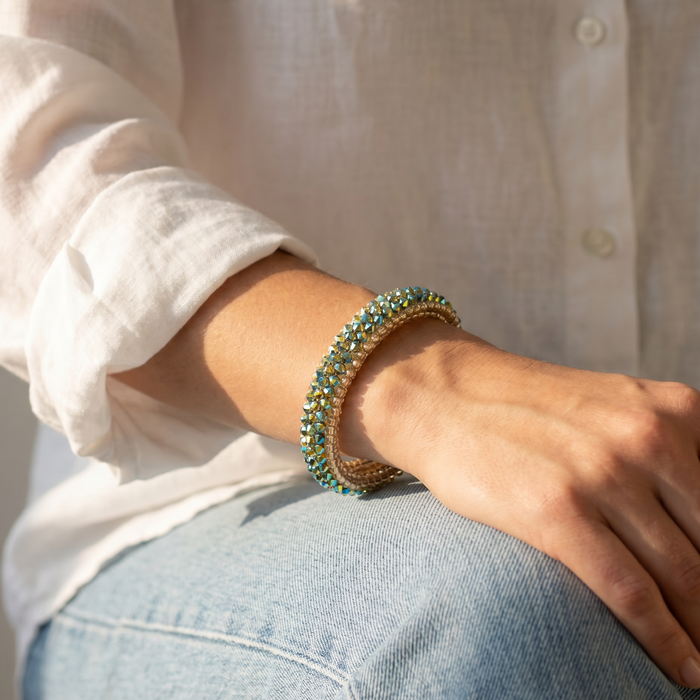 Golden Classic - Jet Blau